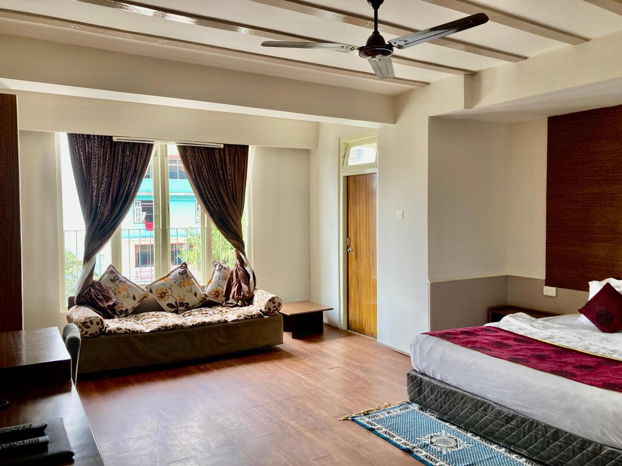 Maya Inn Gangtok Exterior photo